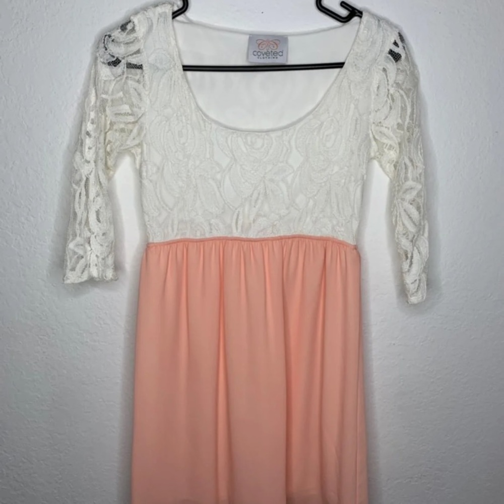 XS Peach and cream lace boutique dress